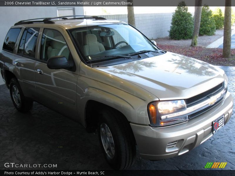 Sandstone Metallic / Light Cashmere/Ebony 2006 Chevrolet TrailBlazer LS