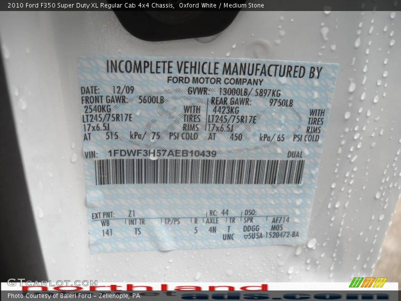 Oxford White / Medium Stone 2010 Ford F350 Super Duty XL Regular Cab 4x4 Chassis