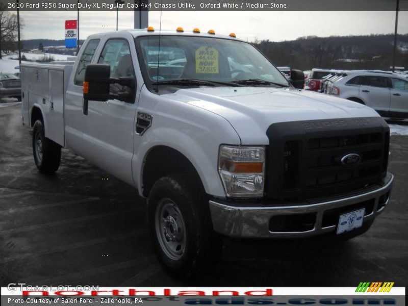 Oxford White / Medium Stone 2010 Ford F350 Super Duty XL Regular Cab 4x4 Chassis Utility