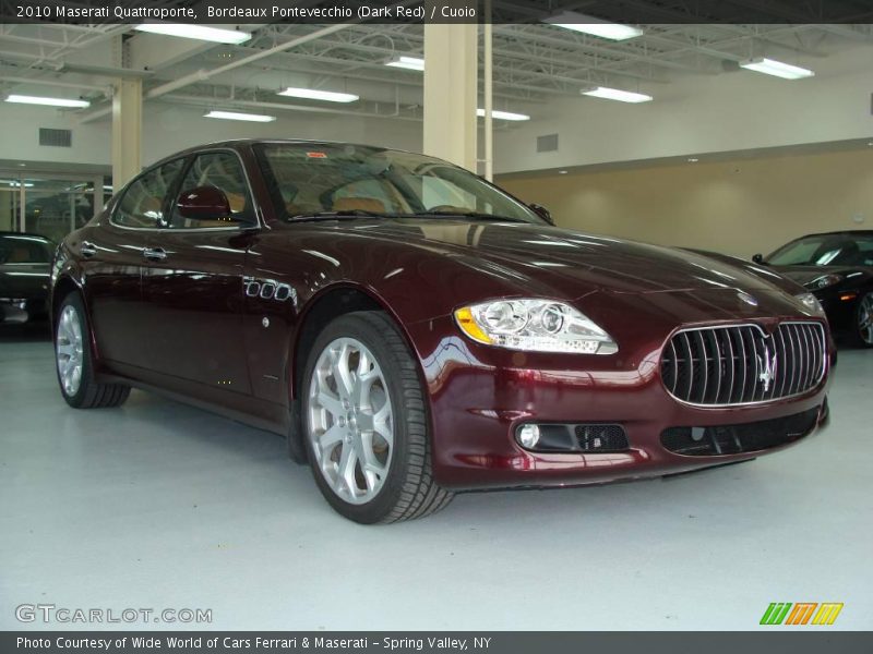 Bordeaux Pontevecchio (Dark Red) / Cuoio 2010 Maserati Quattroporte