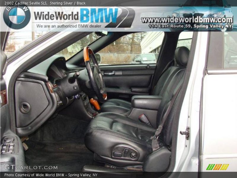 Sterling Silver / Black 2002 Cadillac Seville SLS