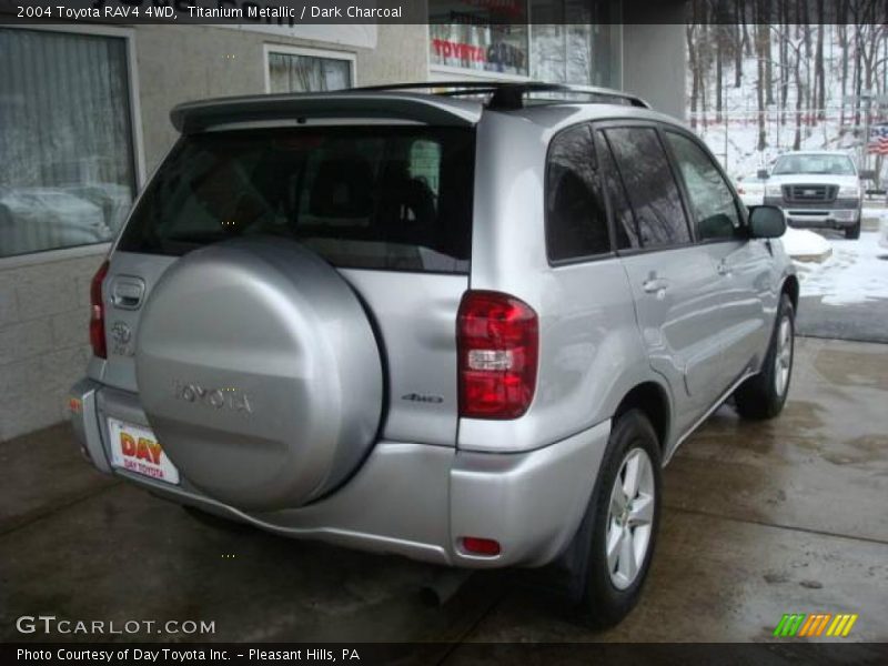 Titanium Metallic / Dark Charcoal 2004 Toyota RAV4 4WD