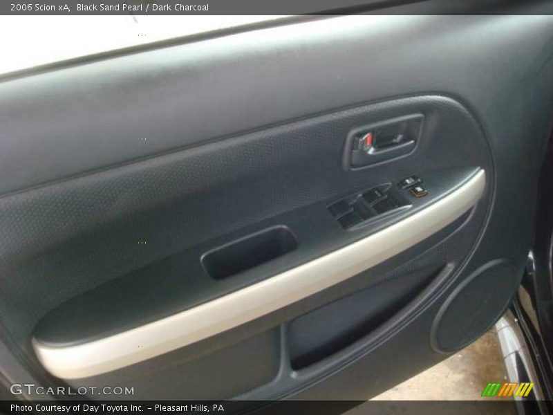 Black Sand Pearl / Dark Charcoal 2006 Scion xA