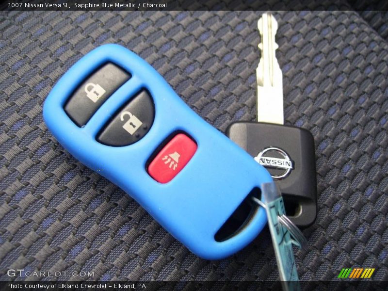 Sapphire Blue Metallic / Charcoal 2007 Nissan Versa SL
