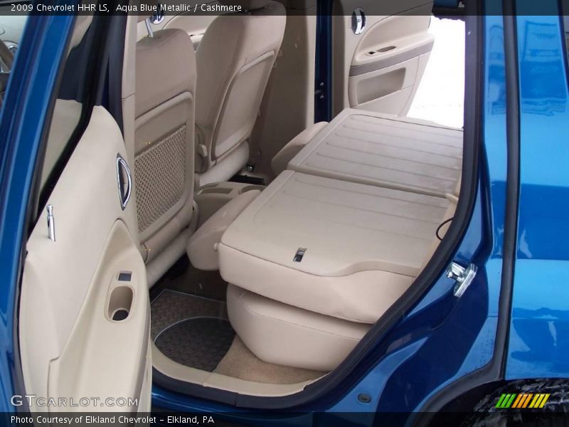 Aqua Blue Metallic / Cashmere 2009 Chevrolet HHR LS