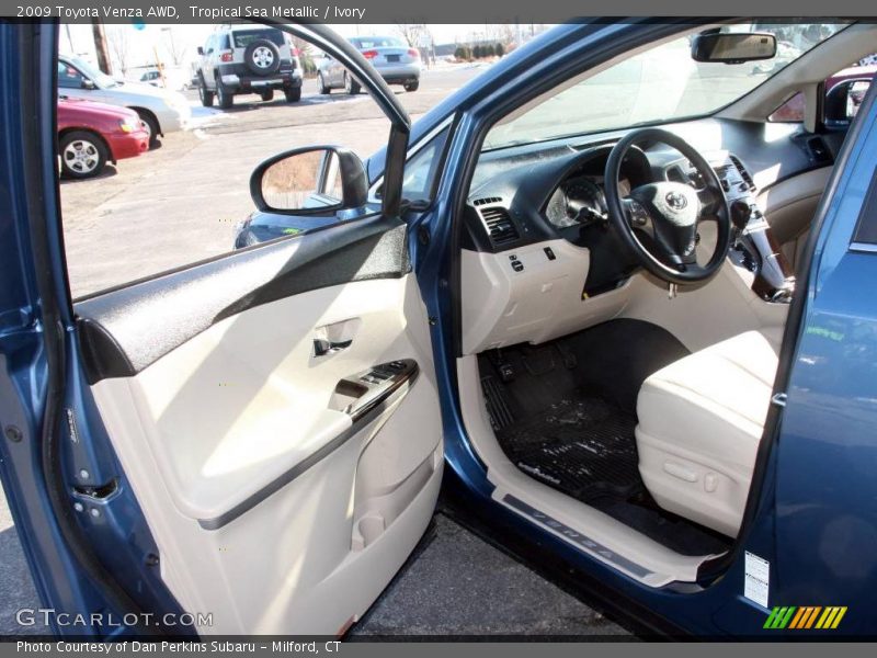 Tropical Sea Metallic / Ivory 2009 Toyota Venza AWD