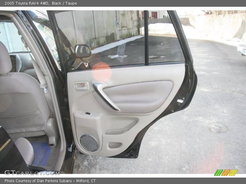 Black / Taupe 2005 Toyota RAV4 4WD