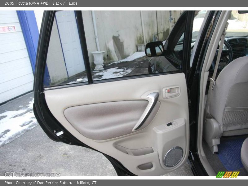Black / Taupe 2005 Toyota RAV4 4WD