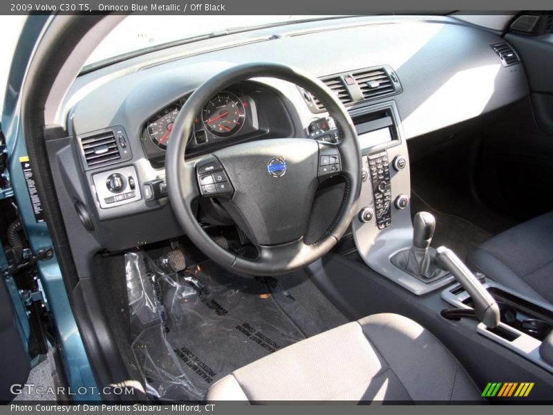 Orinoco Blue Metallic / Off Black 2009 Volvo C30 T5