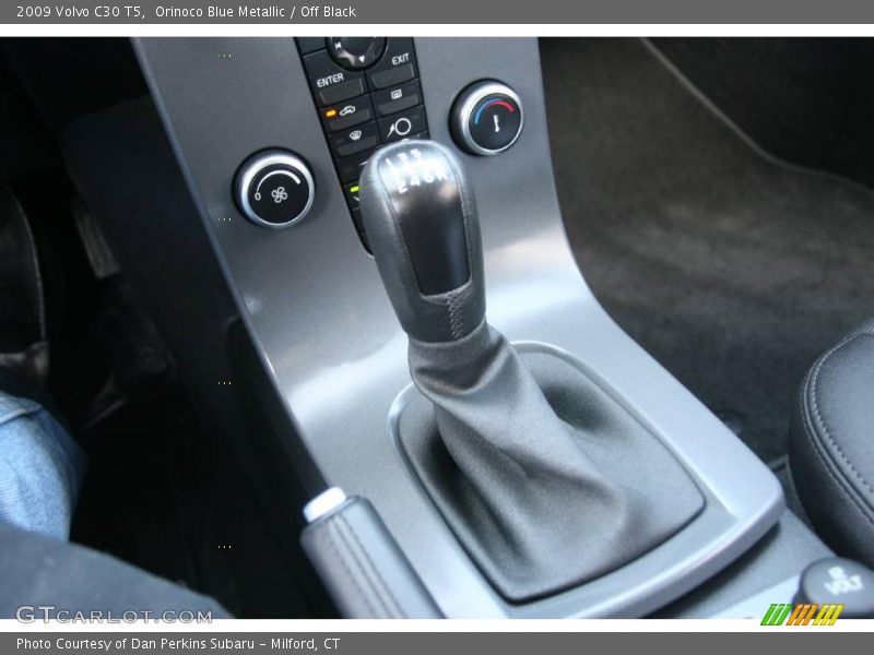 Orinoco Blue Metallic / Off Black 2009 Volvo C30 T5