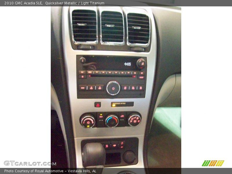 Quicksilver Metallic / Light Titanium 2010 GMC Acadia SLE