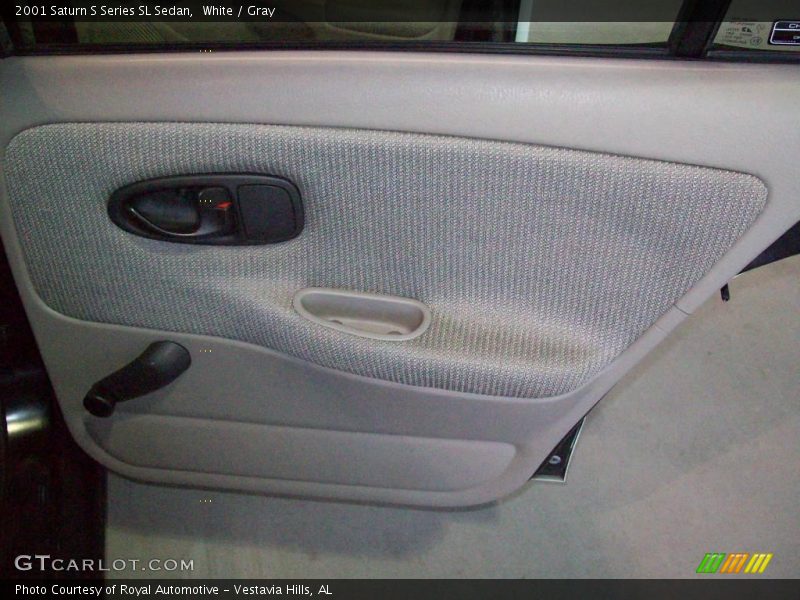 White / Gray 2001 Saturn S Series SL Sedan