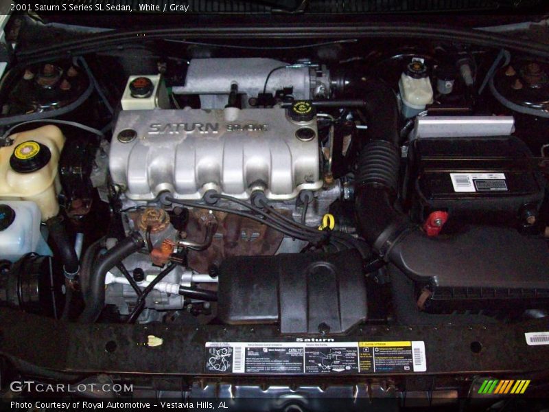 White / Gray 2001 Saturn S Series SL Sedan