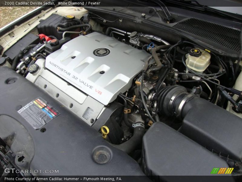 White Diamond / Pewter 2000 Cadillac DeVille Sedan