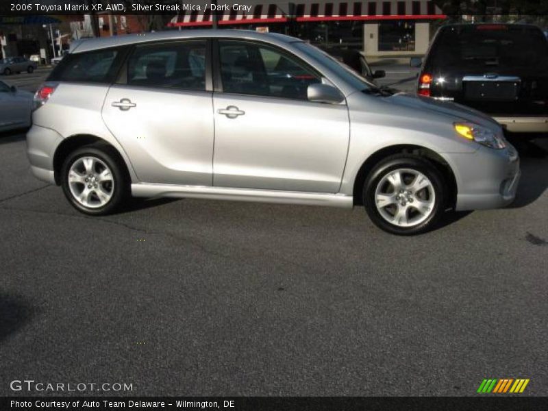 Silver Streak Mica / Dark Gray 2006 Toyota Matrix XR AWD