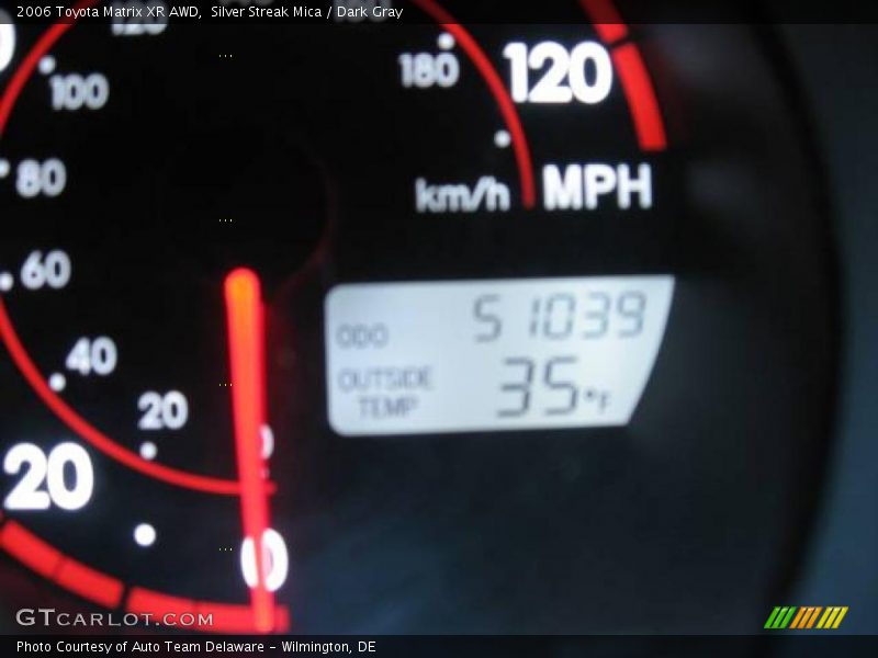 Silver Streak Mica / Dark Gray 2006 Toyota Matrix XR AWD