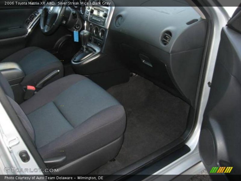 Silver Streak Mica / Dark Gray 2006 Toyota Matrix XR AWD