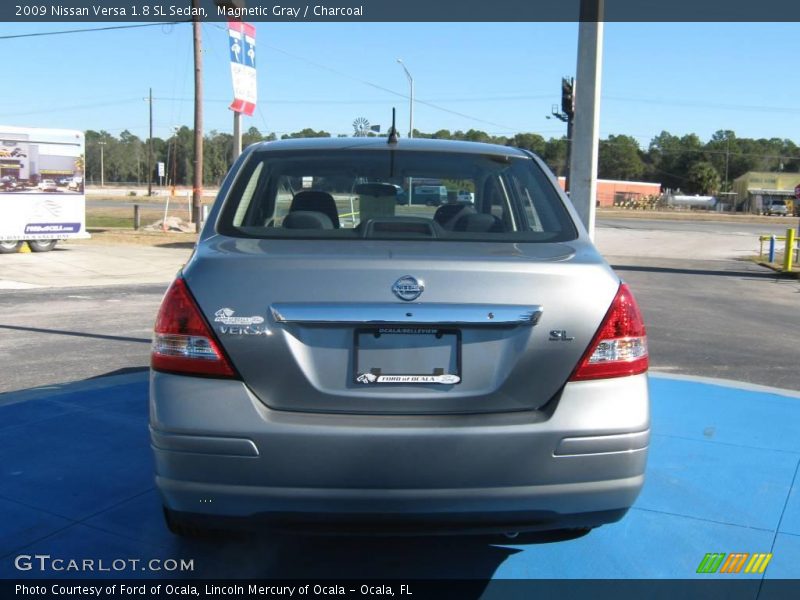 Magnetic Gray / Charcoal 2009 Nissan Versa 1.8 SL Sedan