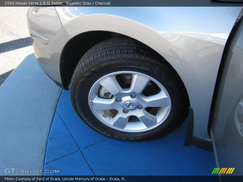 Magnetic Gray / Charcoal 2009 Nissan Versa 1.8 SL Sedan