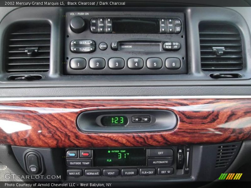 Black Clearcoat / Dark Charcoal 2002 Mercury Grand Marquis LS