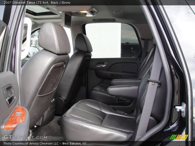Black / Ebony 2007 Chevrolet Tahoe LTZ 4x4