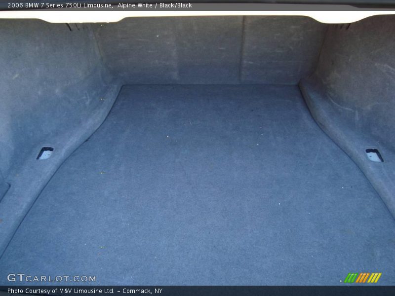 Alpine White / Black/Black 2006 BMW 7 Series 750Li Limousine