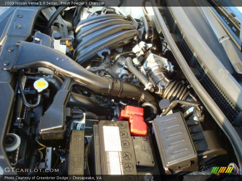Fresh Powder / Charcoal 2009 Nissan Versa 1.6 Sedan