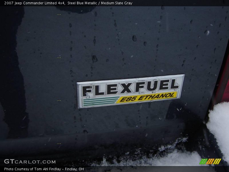 Steel Blue Metallic / Medium Slate Gray 2007 Jeep Commander Limited 4x4