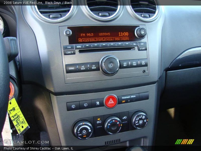 Black Onyx / Black 2008 Saturn VUE Red Line