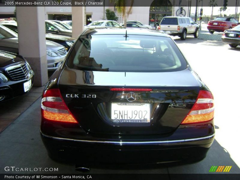 Black / Charcoal 2005 Mercedes-Benz CLK 320 Coupe