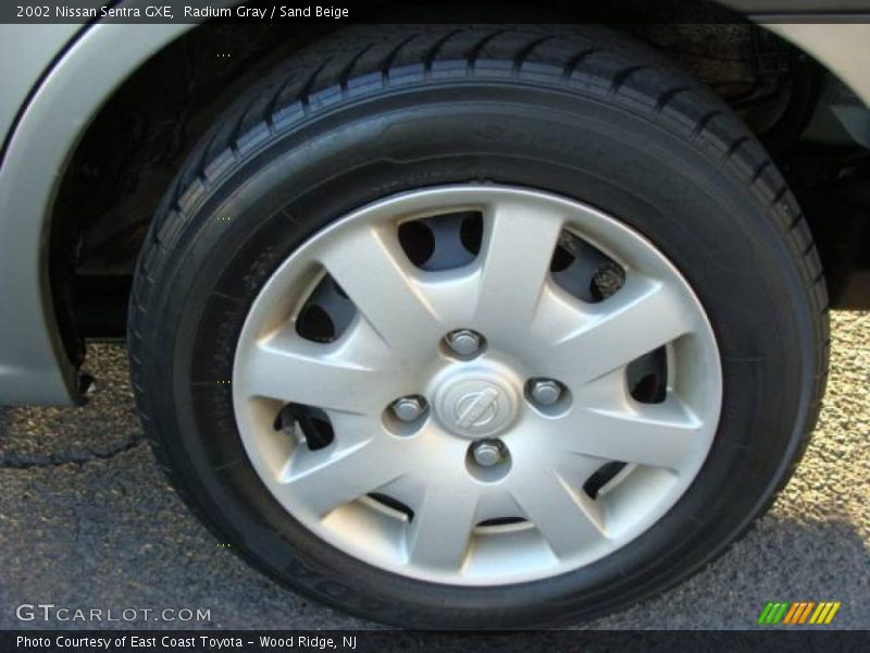 Radium Gray / Sand Beige 2002 Nissan Sentra GXE
