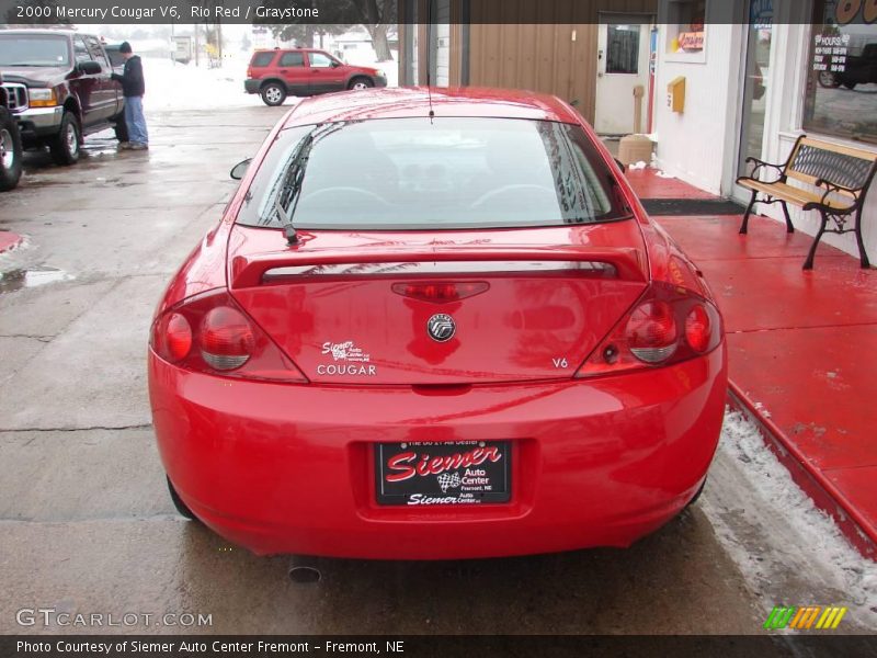 Rio Red / Graystone 2000 Mercury Cougar V6