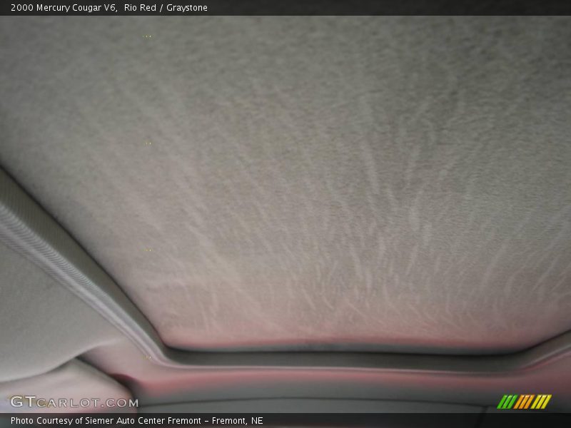 Rio Red / Graystone 2000 Mercury Cougar V6