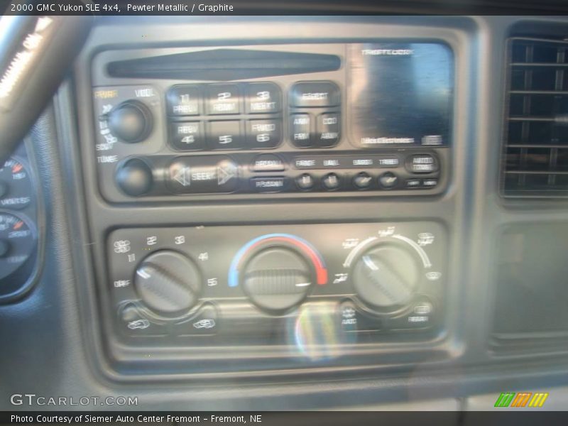 Pewter Metallic / Graphite 2000 GMC Yukon SLE 4x4