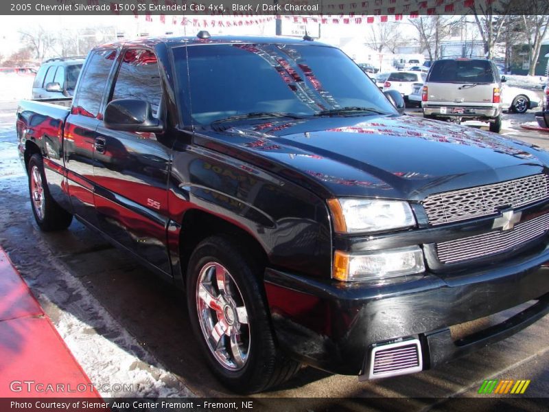 Black / Dark Charcoal 2005 Chevrolet Silverado 1500 SS Extended Cab 4x4