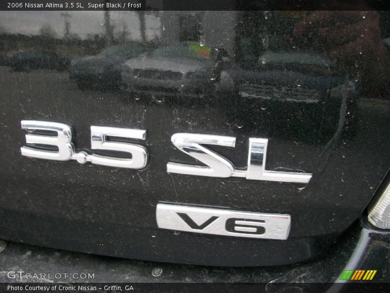 Super Black / Frost 2006 Nissan Altima 3.5 SL