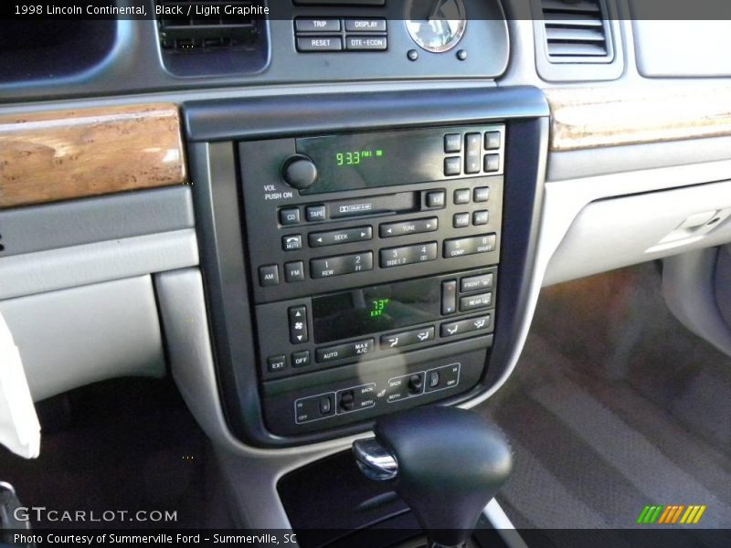 Black / Light Graphite 1998 Lincoln Continental