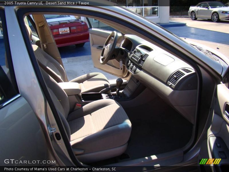 Desert Sand Mica / Taupe 2005 Toyota Camry LE