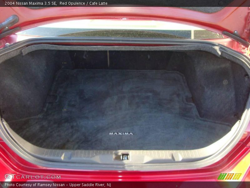 Red Opulence / Cafe Latte 2004 Nissan Maxima 3.5 SE