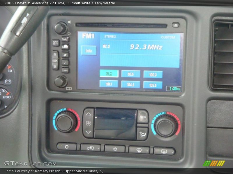 Summit White / Tan/Neutral 2006 Chevrolet Avalanche Z71 4x4