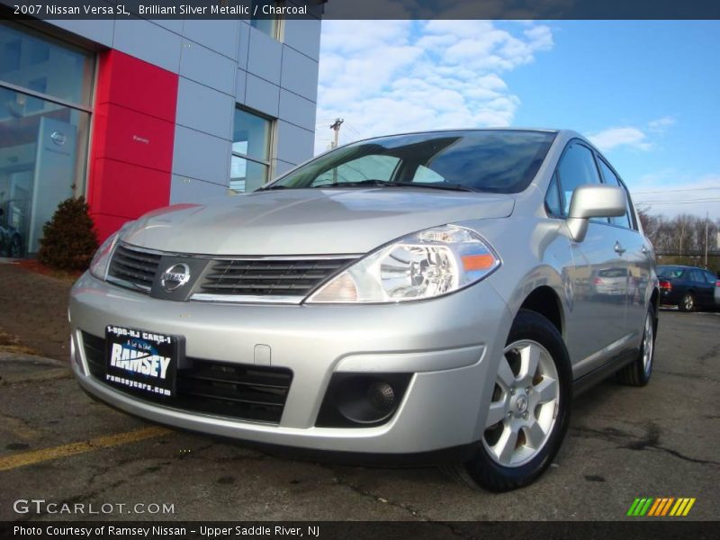Brilliant Silver Metallic / Charcoal 2007 Nissan Versa SL