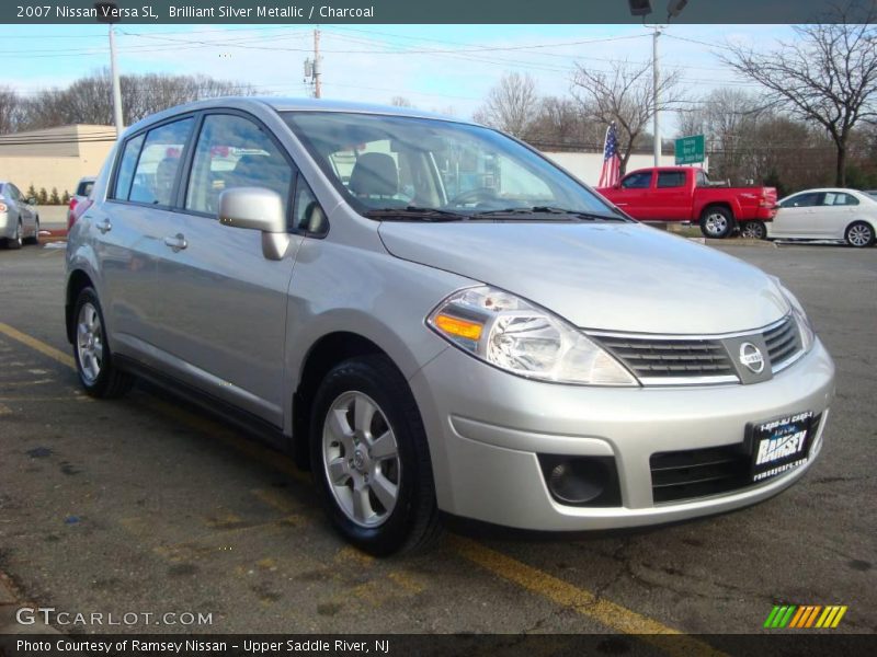 Brilliant Silver Metallic / Charcoal 2007 Nissan Versa SL