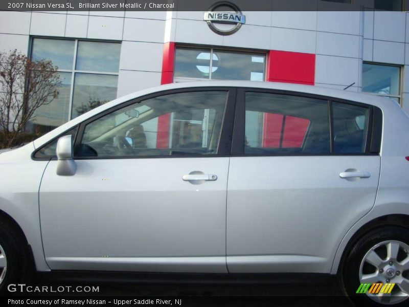 Brilliant Silver Metallic / Charcoal 2007 Nissan Versa SL