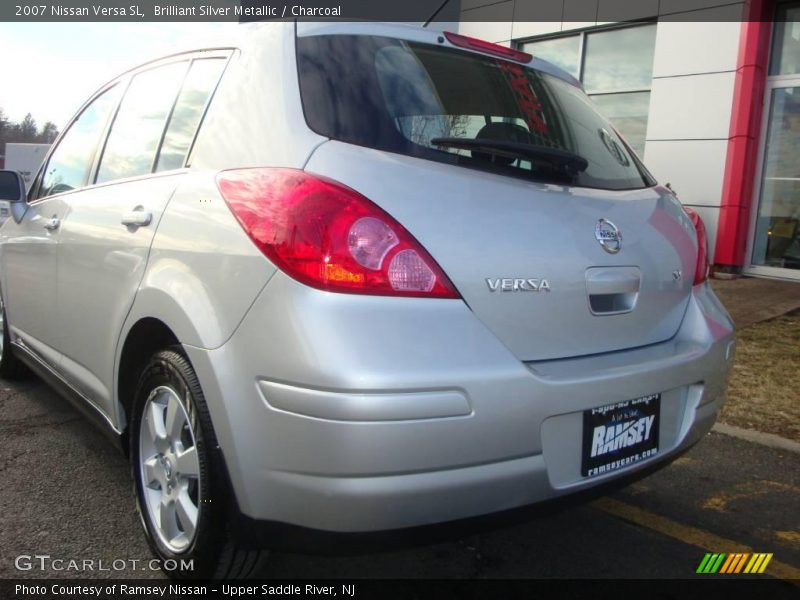 Brilliant Silver Metallic / Charcoal 2007 Nissan Versa SL