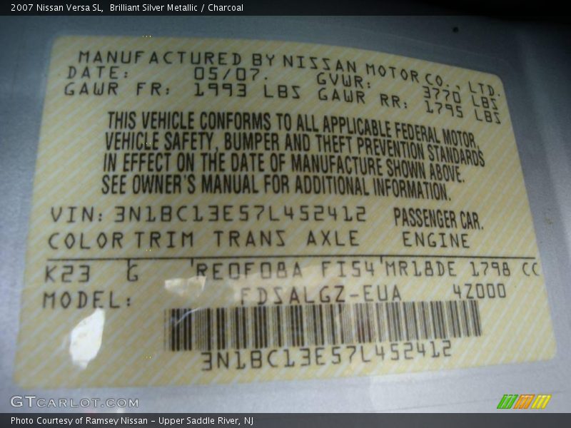 Brilliant Silver Metallic / Charcoal 2007 Nissan Versa SL