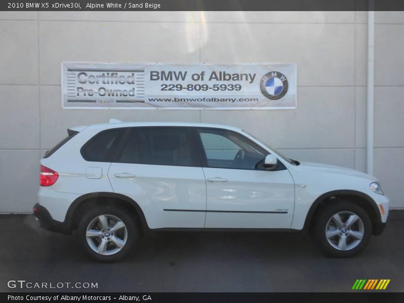 Alpine White / Sand Beige 2010 BMW X5 xDrive30i