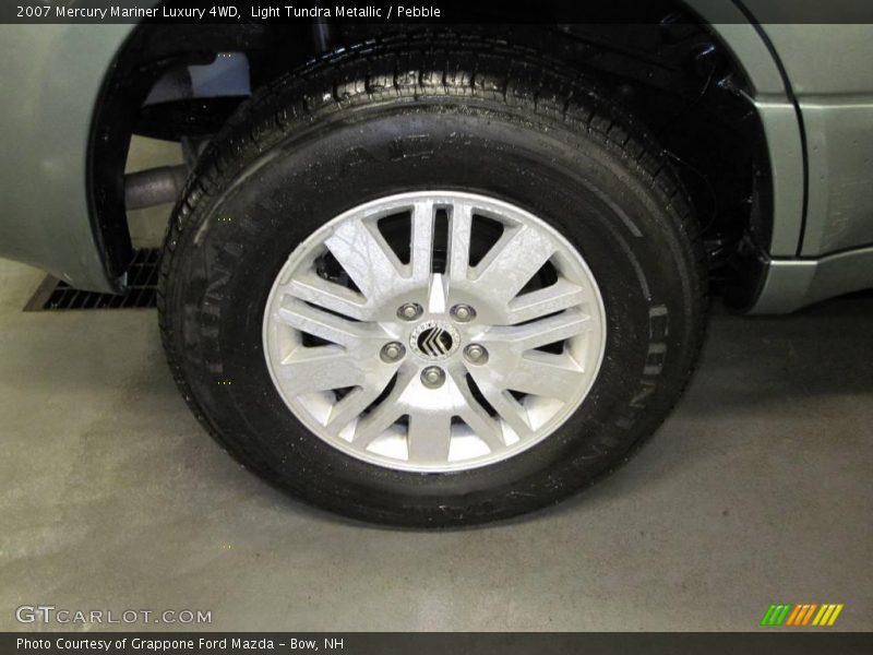 Light Tundra Metallic / Pebble 2007 Mercury Mariner Luxury 4WD