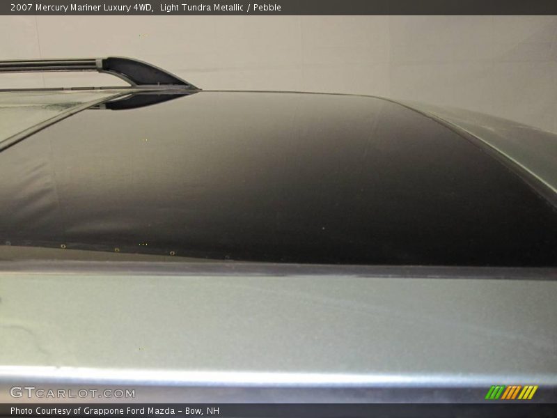 Light Tundra Metallic / Pebble 2007 Mercury Mariner Luxury 4WD