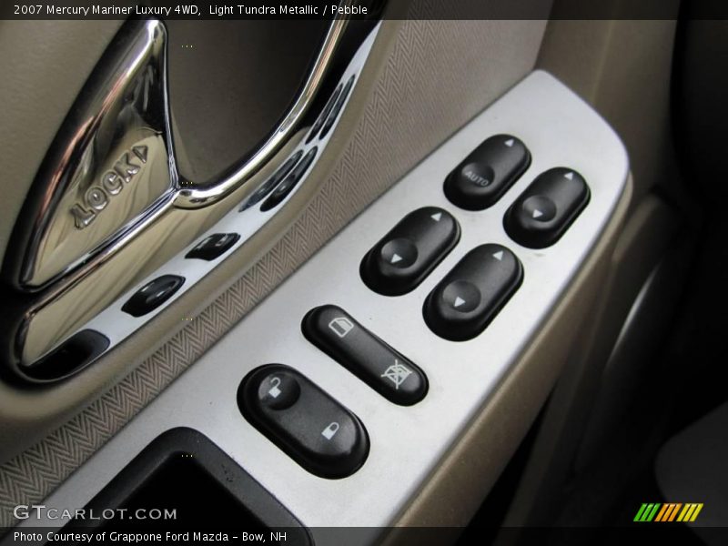 Light Tundra Metallic / Pebble 2007 Mercury Mariner Luxury 4WD