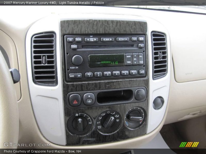 Light Tundra Metallic / Pebble 2007 Mercury Mariner Luxury 4WD